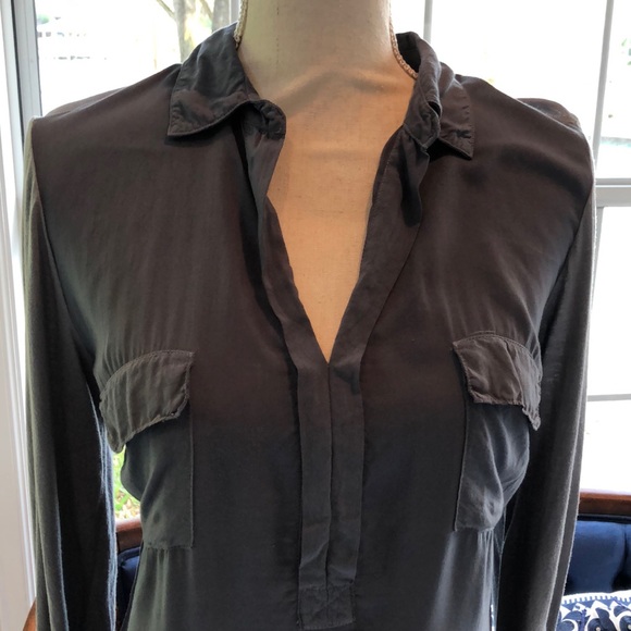Splendid grey button up blouse - Picture 2 of 4